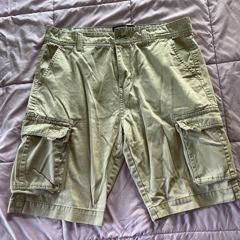 Lazer/Co Men’s Cargo Shorts